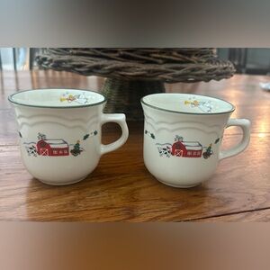 Pfaltzgraff Snow Village coffee tea mugs (2)